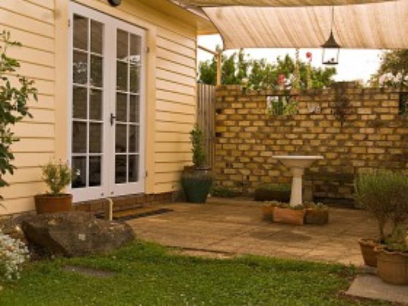 Aggie's Bed & Breakfast 4*
